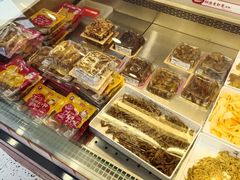 -向妈妈鲜卤(南湖金地店)