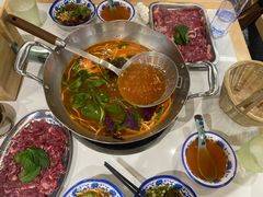 -王奋斗贵州酸汤牛肉火锅