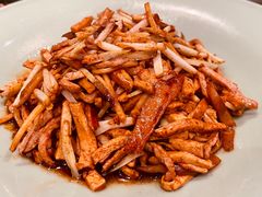 香干肉丝-虎哥私房菜(馒头山店)