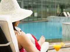 池畔鸡尾酒-上海明天广场JW万豪酒店