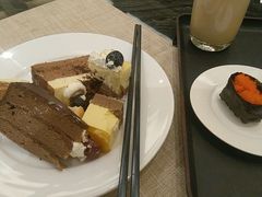 -东方红海鲜百汇(国际大厦店)