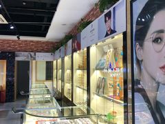 -斯维卡眼镜林·蔡司视觉合作店(青浦宝龙广场店)