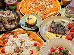 -JINNS锦时 steak&pizza(浸信会礼拜堂旧址店)