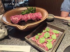 -三出山火锅(南京万象天地店)