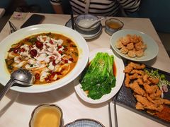 -周渝食惦·酸菜鱼精致川菜(横岗店)