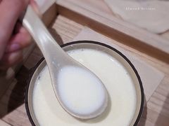 -杏甜品(尖沙咀加拿分道店)