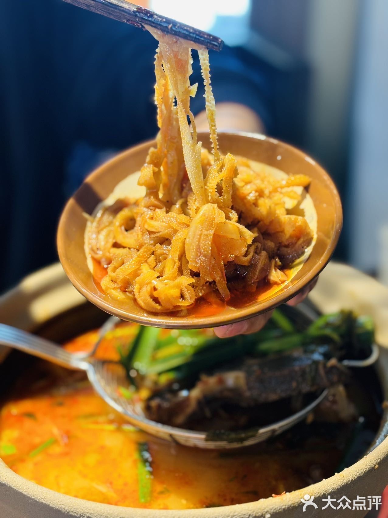 大龙六方·贵州酸汤牛肉火锅(上海旗舰店)