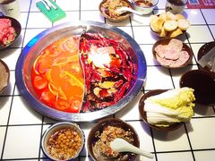 -巴隆门重庆老火锅(太湖路店)