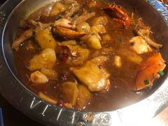 -胖哥俩肉蟹煲(湖滨银泰in77店)