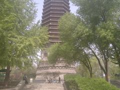 -玲珑塔公园