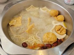 -光头药膳鸡(莱茵小镇店)
