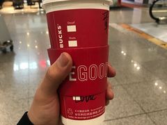 -星巴克(昆明金鹰天地店)