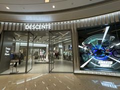 -迪桑特DESCENTE(青岛山东路万象城店)