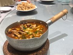 -六泰居·尔滨地标·东北菜(松北店)