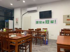 大堂-岳合轩老北京涮肉