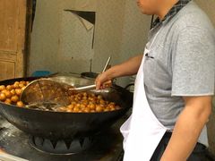 -邓记新一代糖油果子(四川煤管局供销公司职工宿舍店)