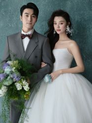 -第一夫人婚纱摄影(南京店)