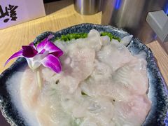-新草堂锅物料理(泉城路店)