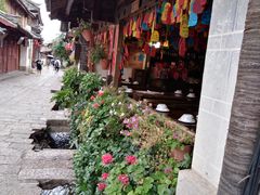 -民食香·腊排骨野生菌美食(木府店)