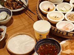 -包整·丝娃娃(一览甲秀楼风景店)