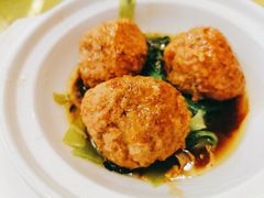 季市大肉圆-老季市·三代非遗传承·地标美食老汁鸡(工农路店)