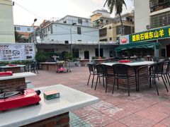 -墨脱石锅椰子鸡•香草鸭•东山羊(大东海店)