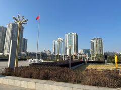 -人民广场