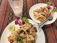 -Tikky Cafe