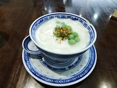 -蟹上黄·蟹黄面·江南糖水(人民广场店)