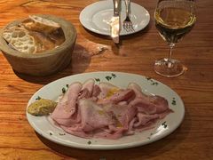 -羽深肉铺 Steak & Wine