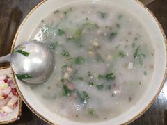 -黄桷树曹家私房菜(江与城店)