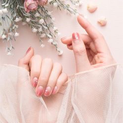 -Pink You美甲美睫纹绣定制中心