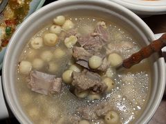 -沅江水·湖南家宴(南村万博长隆商圈店)
