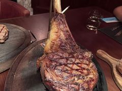 -恰餐厅及酒吧 CHAR Bar & Grill (北京丽都皇冠假日店)