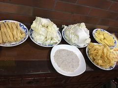 -鑫龙火锅城(环山路店)