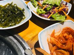 小菜-唯成•韩国炭火烤肉 유성고기