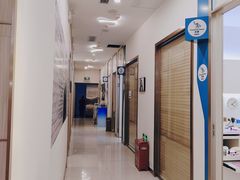 -维乐口腔(美维云门诊陆家嘴店)