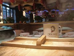 -鱼窝棚柴火铁锅炖(富山屯店)