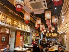 -旧街市鲜货老火锅(大光路店)