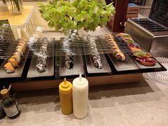-南郊宾馆·风味自助餐厅·山东十六地市特色菜