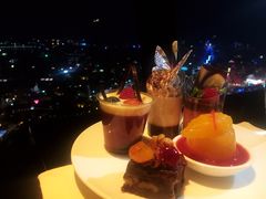 -澳门旅游塔360°旋转餐厅(南湾湖广场店)