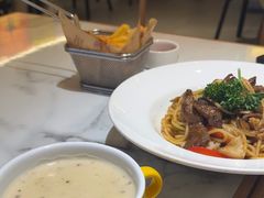 -菲滋意式餐厅(上虞万和城店)