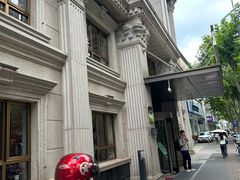 -白玉兰酒店(上海田子坊马当路地铁站店)