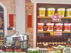 -阿瓦山寨·湘菜现炒·剁椒鱼头王(咸阳总店)