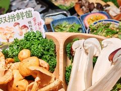 -楠小云·云南鲜菌·鲜牛自助火锅(九眼桥店)