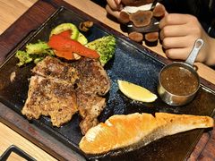 -豪客来牛排(二七万达店)