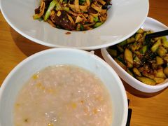 皮蛋瘦肉粥-食膳公园包子铺(烈士公园店)