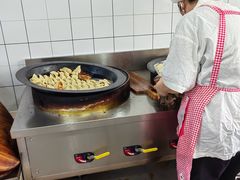 -黄阿姨锅贴大王(万航渡路店)