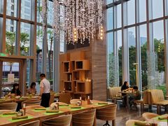 -两咖啡自助餐厅(静安香格里拉酒店)