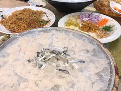 传统海鲩鱼生-祈胜邨•顺德鱼生•顺德菜(容桂店)